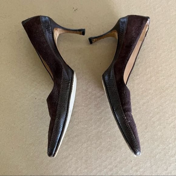 Manolo Blahnik Suede Croc Pointy Toe Wood Stacked Heels - Picture 3 of 7